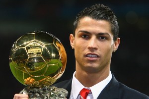 华体会官方-教练战术板公开课吸引众多战术爱好者，教练战术板公开课吸引众多战术爱好者参与