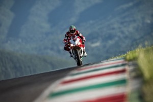 华体会体育官网入口-杨瀚森连续四场遭DNP！其余三中锋皆登场，杨瀚森身高