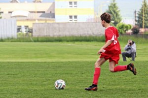 华体会hth最新登录地址-方硕：虽然人员来的不是很整齐，热身赛还是起了磨合的作用，方硕19+8全队5人得分上双 大王仅6分