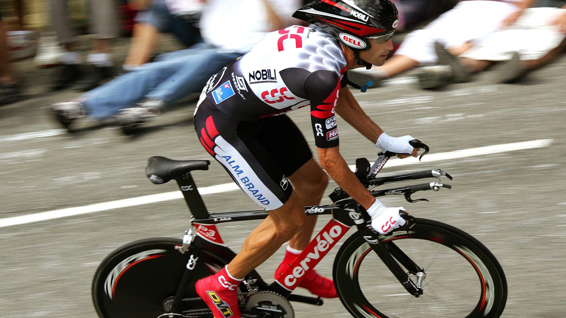 杨瀚森连续四场遭DNP！其余三中锋皆登场 拓媒呼吁出场15分钟落空，杨瀚儒简介